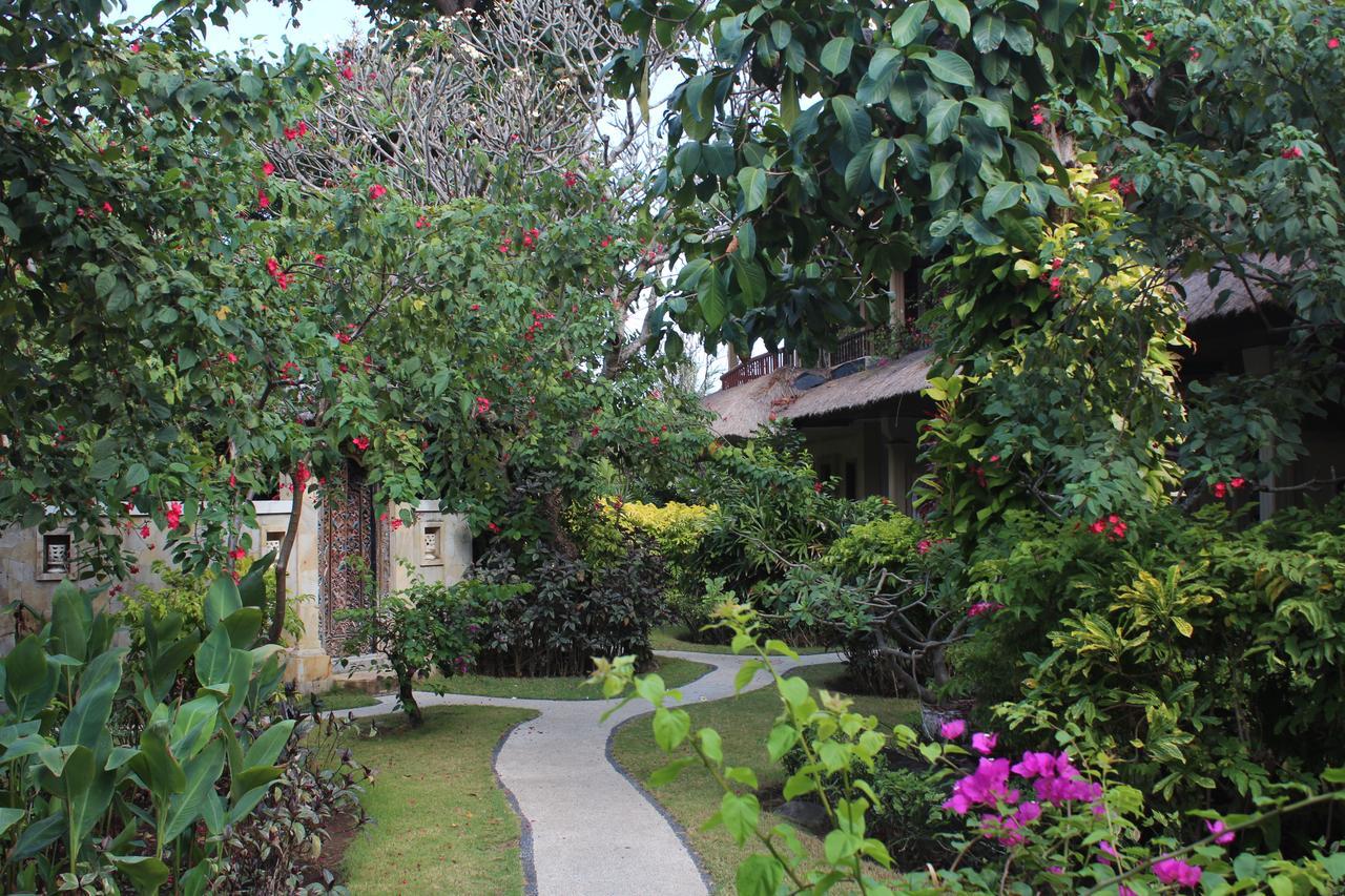 The Sari Beach Legian  Ngoại thất bức ảnh