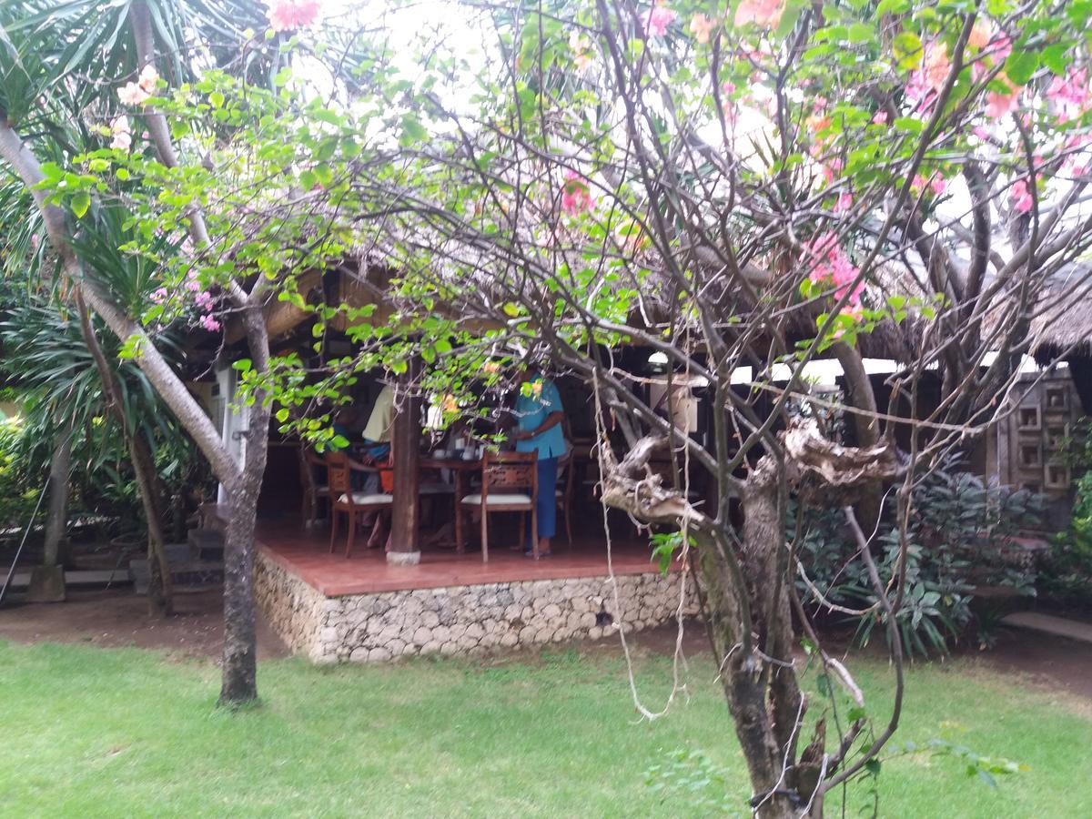 The Sari Beach Legian  Ngoại thất bức ảnh