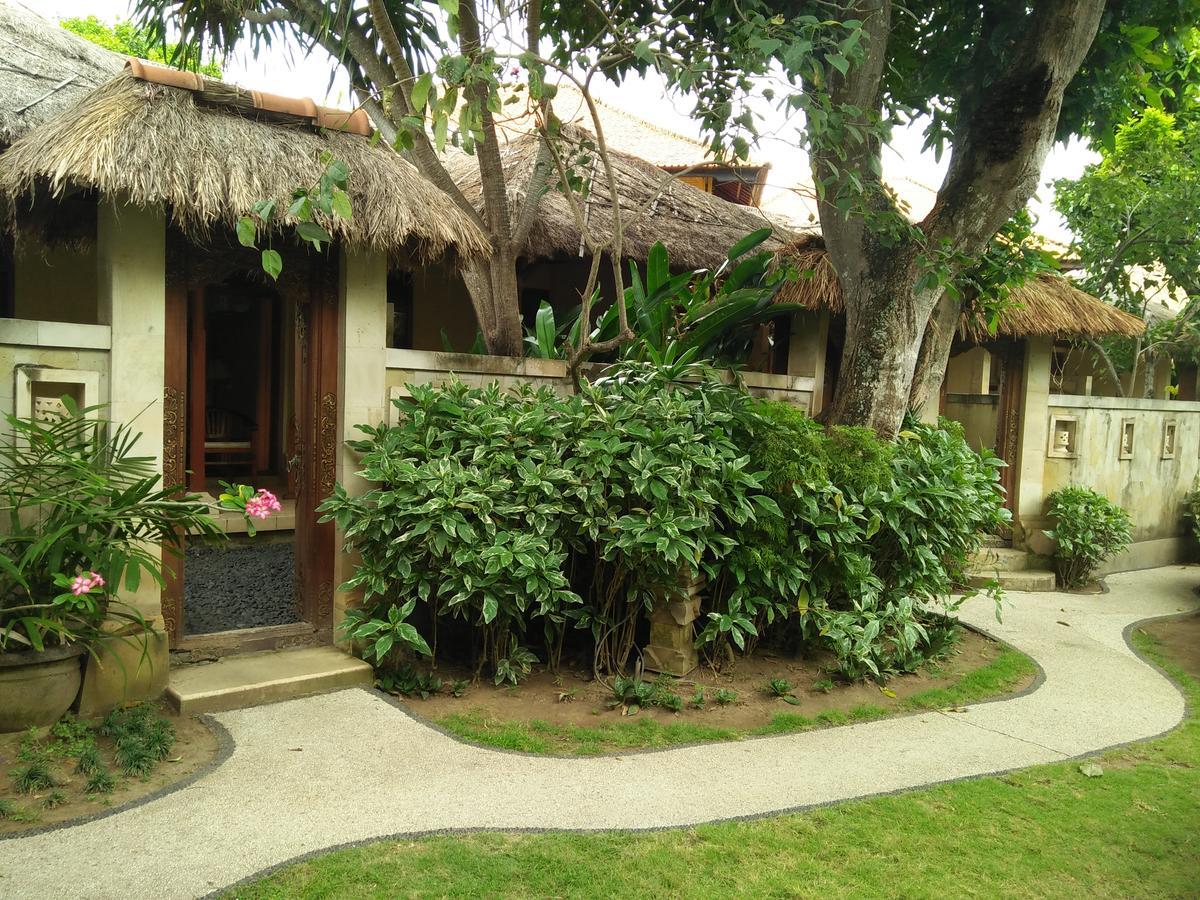 The Sari Beach Legian  Ngoại thất bức ảnh