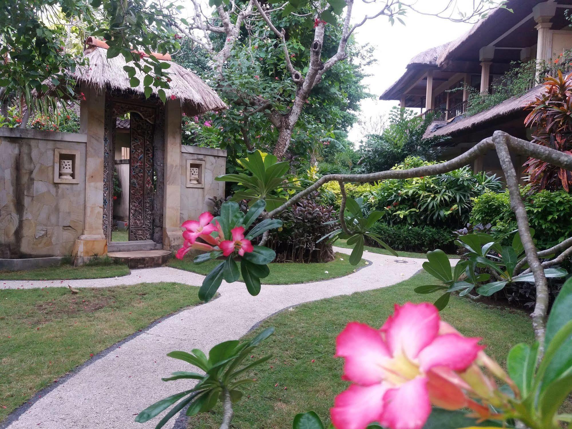 The Sari Beach Legian  Ngoại thất bức ảnh