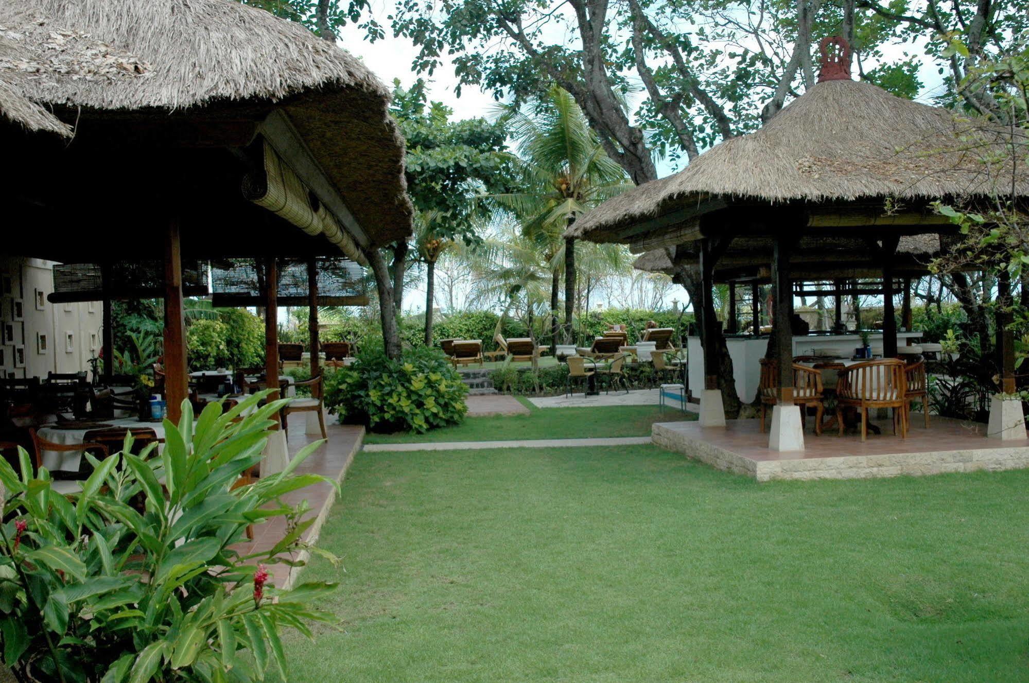 The Sari Beach Legian  Ngoại thất bức ảnh