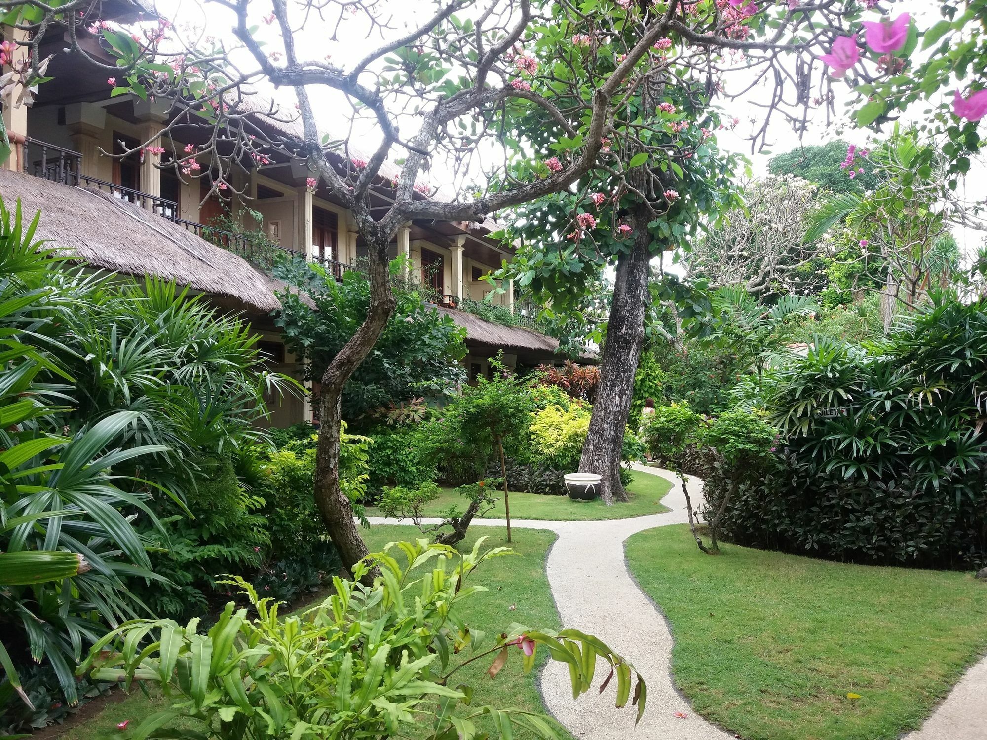 The Sari Beach Legian  Ngoại thất bức ảnh